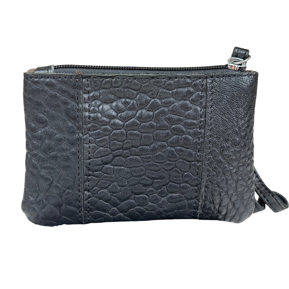 AmeriLeather Black Pebbled Leather Wristlet Pouch Zip Top Mini Clutch Bag 4"x 6"
